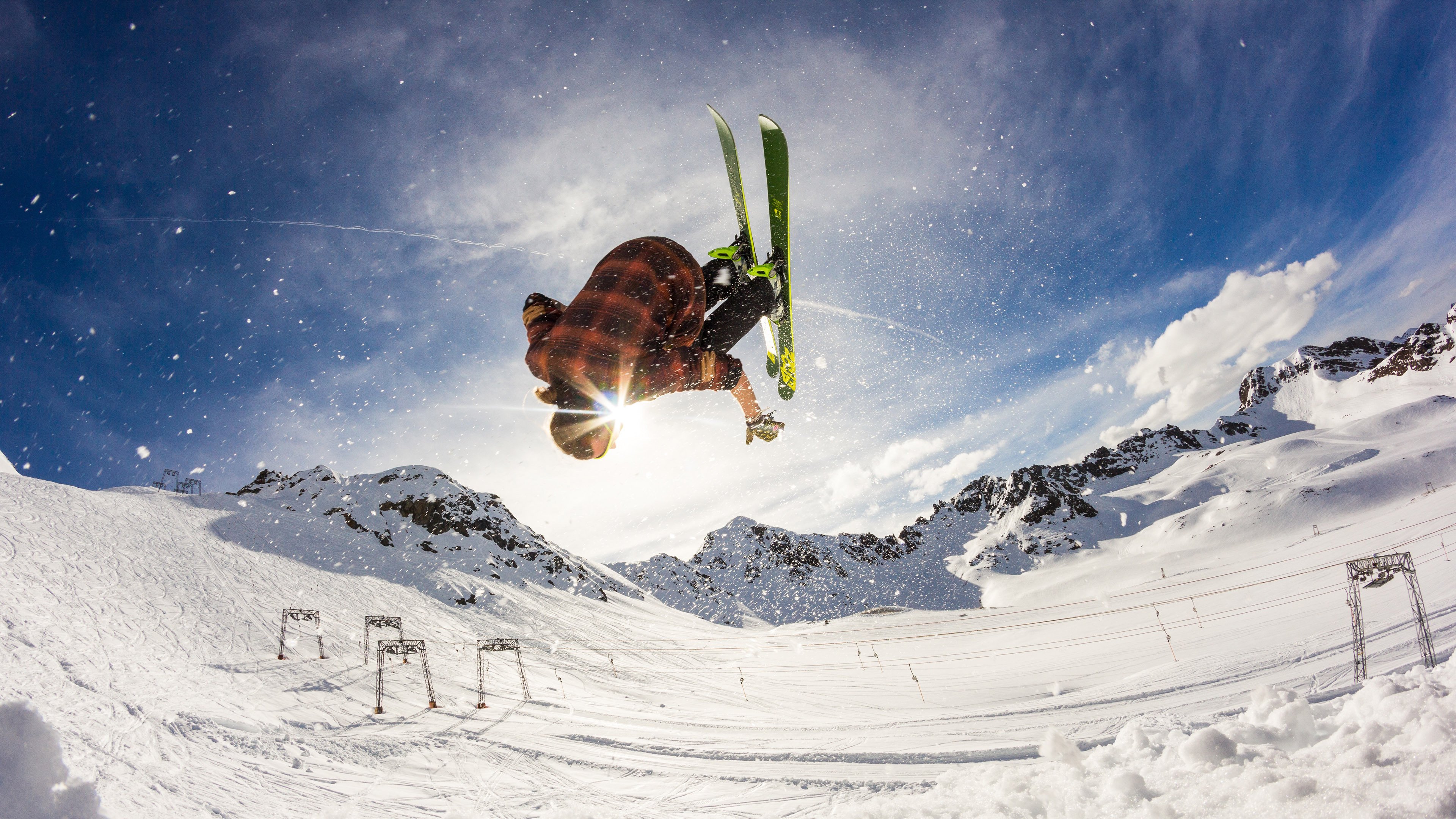 开云足球直播-替补奇兵掀翻银河战舰！波尔图替补登场改变战局，本泽马防线瞬间崩溃，替补奇兵掀翻银河战舰！波尔图替补登场改变战局，本泽马防线瞬间崩溃